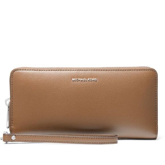 MICHAEL KORS JET SET TRAVEL LARGE CONTINENTAL WALLET $228 - Picture 2 of 8